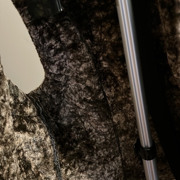 Vintage Y2K Suede Vest lined with warm chenille fabric - Picture 3 of 5